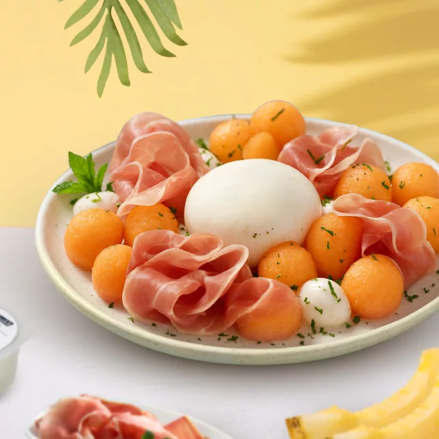 Salad Dưa Lưới & Burrata Casa Rinaldi