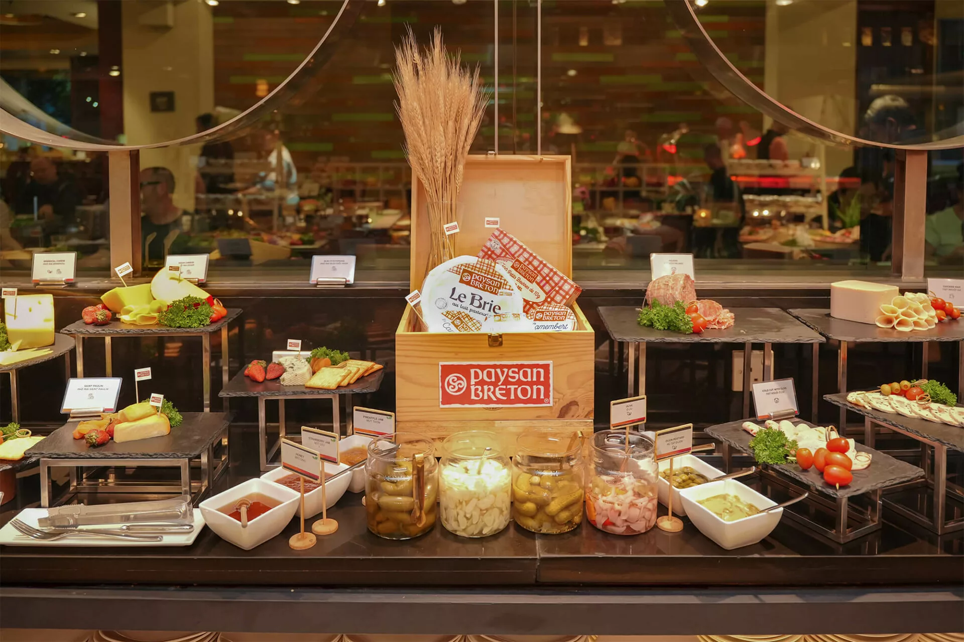 [Raclette Reverie – A Night Of Melted Whispers] Đổi Vị Thực Đơn, Bật Mở Cảm Hứng Cùng Raclette Paysan Breton