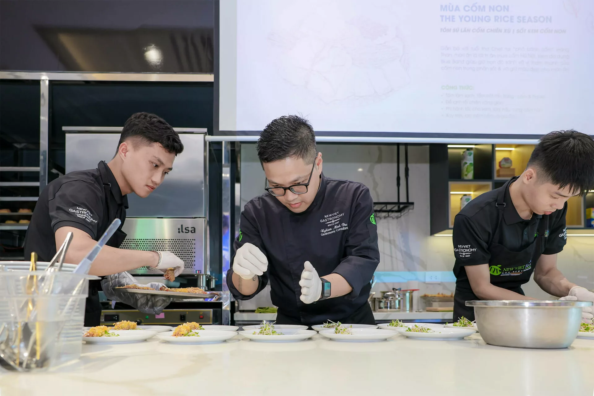 Chef Nghiêm Minh Đức – Cố vấn ẩm thực của New Viet Dairy